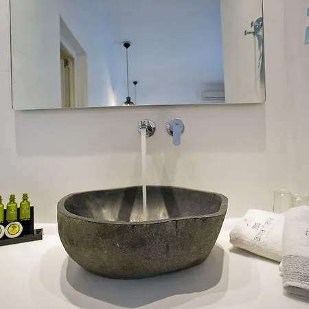 Anna-maria Mykonos グラストロス