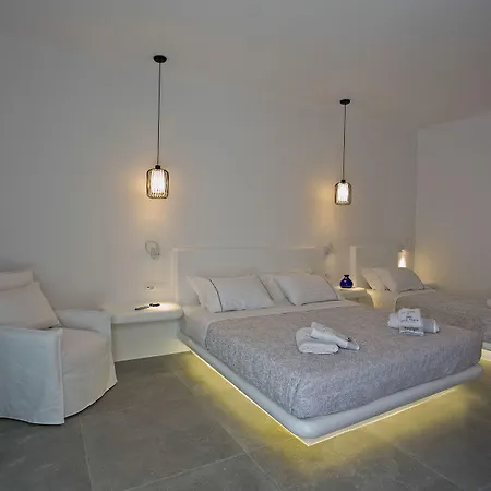 Anna-maria Mykonos Glastros (Mykonos)